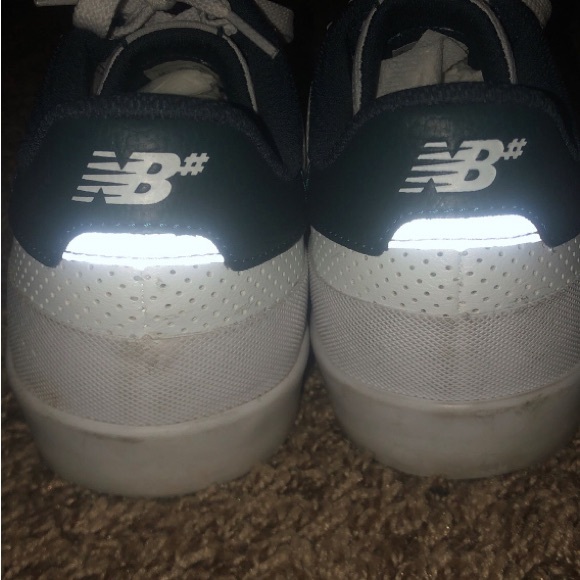 New balance 272s in very good condition and are very comfortable - Picture 2 of 4